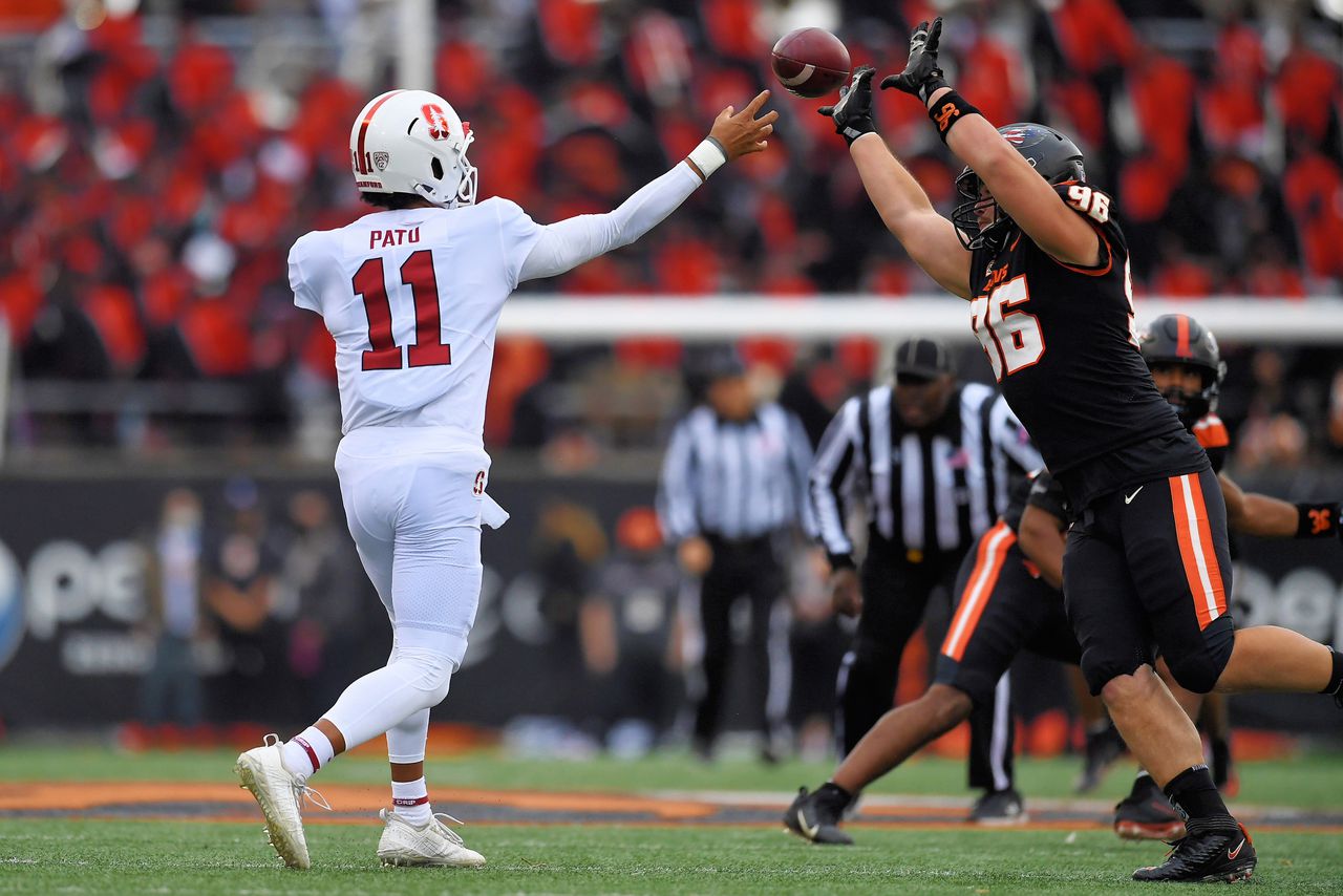 Oregon State defensive lineman Simon Sandberg picked No. 5 by Montreal in CFL global draft