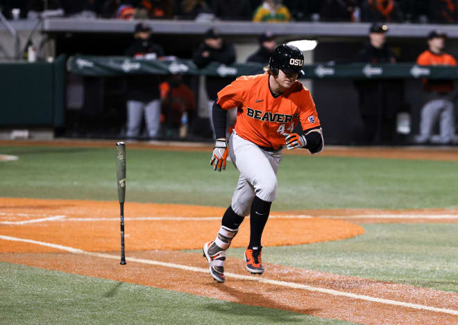 Oregon State sweeps Arizona in thrilling comeback