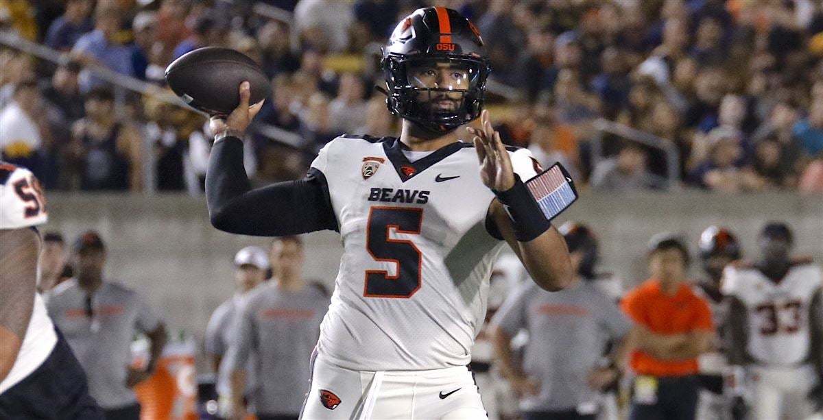 Oregon State Football Midseason Review: Quarterback