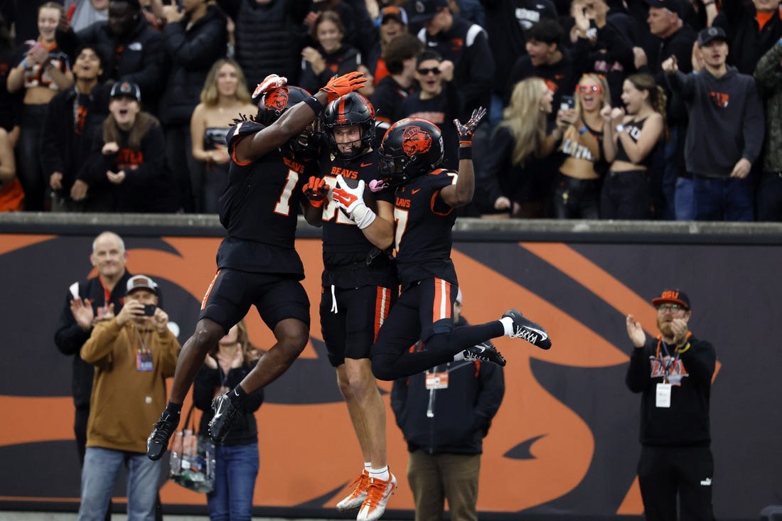 No. 11 Oregon State rides rugged running game into Arizona