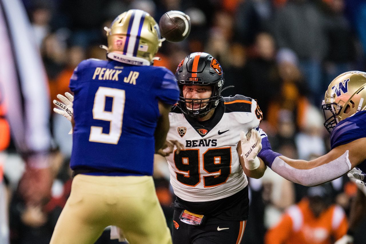 Oregon State mailbag: Forecasting the final 5 games, why Scott Barnes earned a new deal