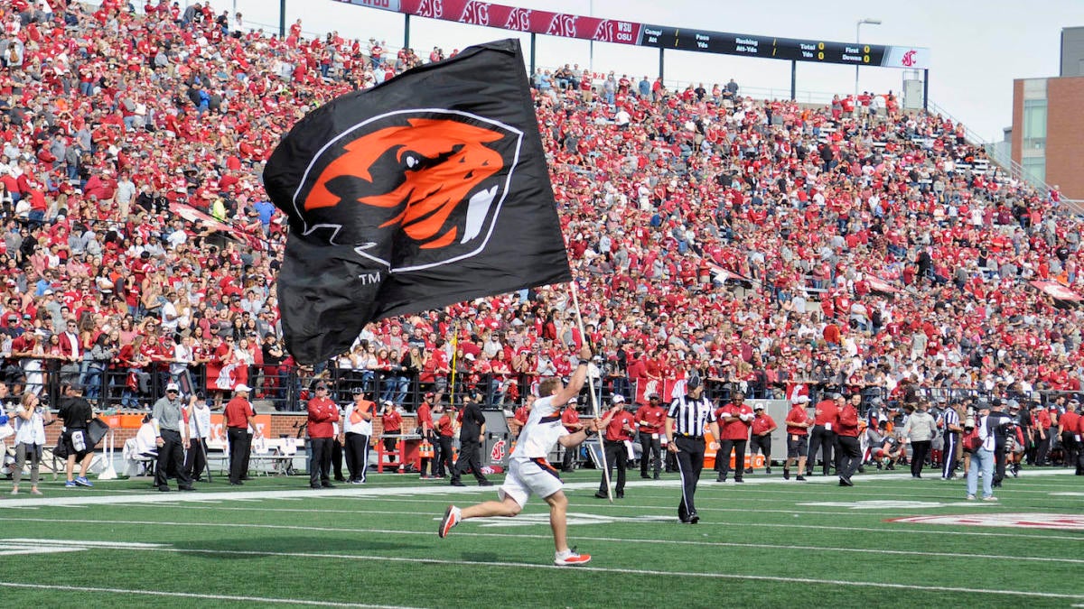 Oregon State vs. UCLA updates: Live NCAA Football game scores, results for Saturday