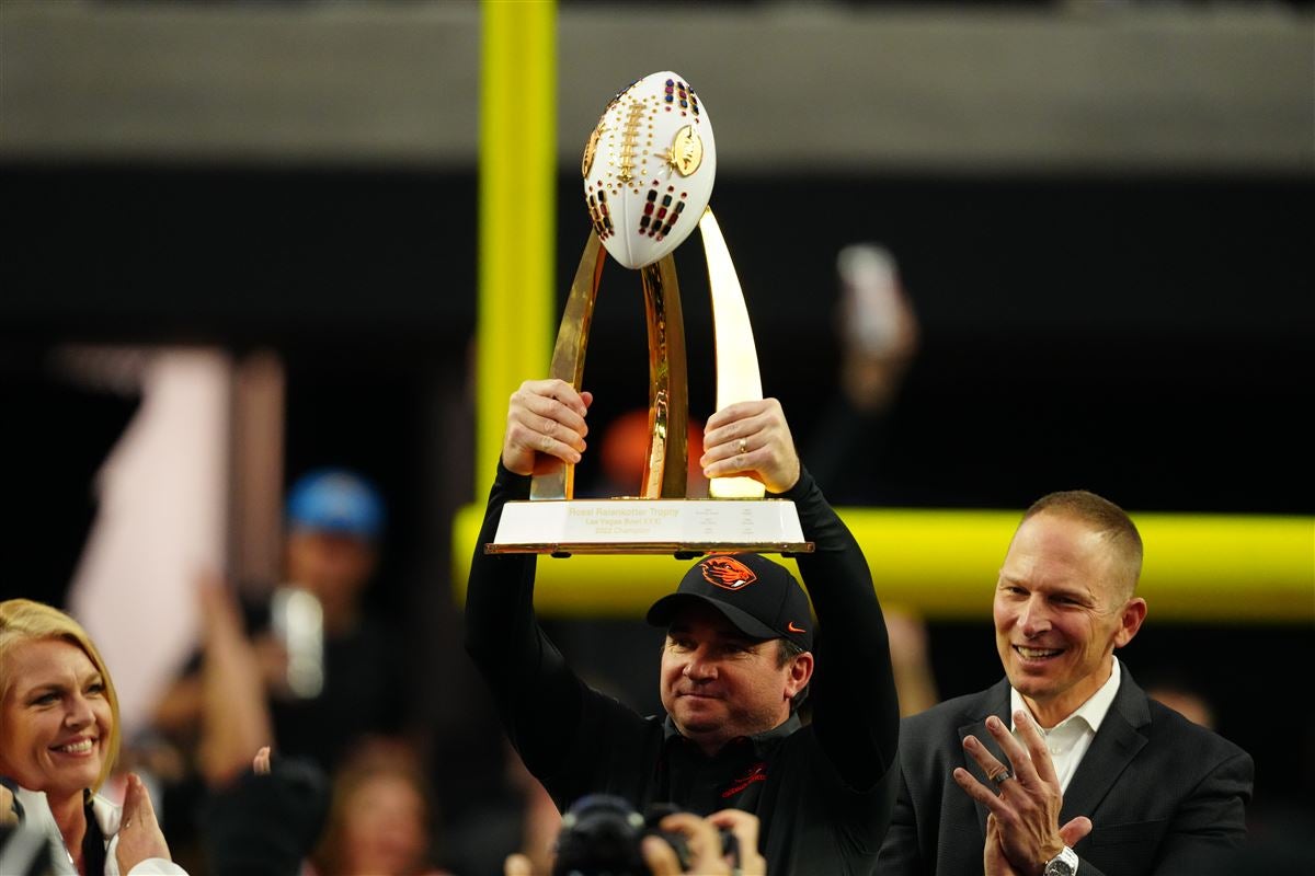 Oregon State Jumps To 12th In CFP Rankings