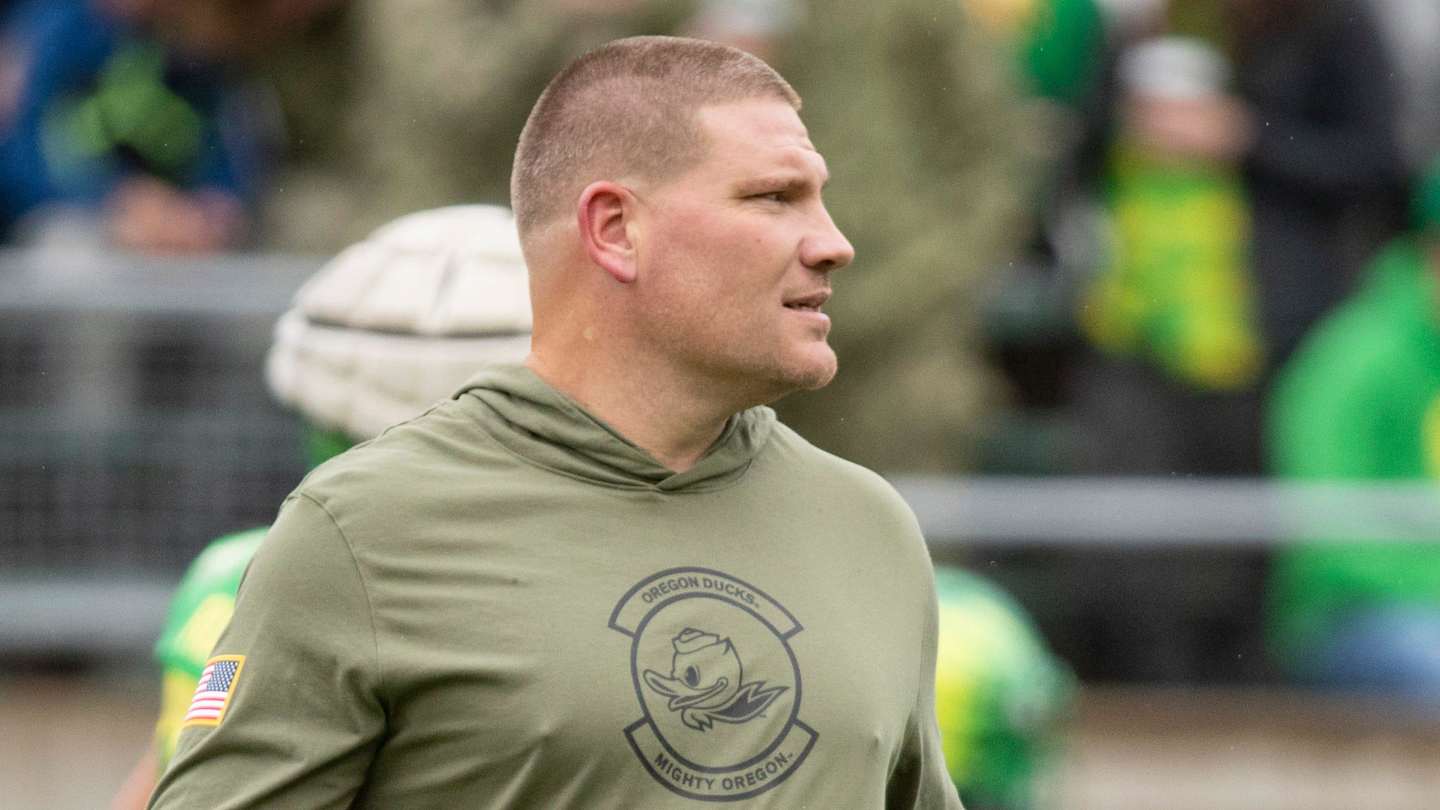 The Case For Oregon’s Tosh Lupoi and the Oregon State Coaching Opening