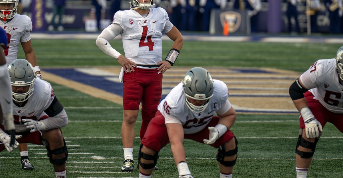 Washington State Welcomes Oregon State for a Chance at Bowl Eligibility