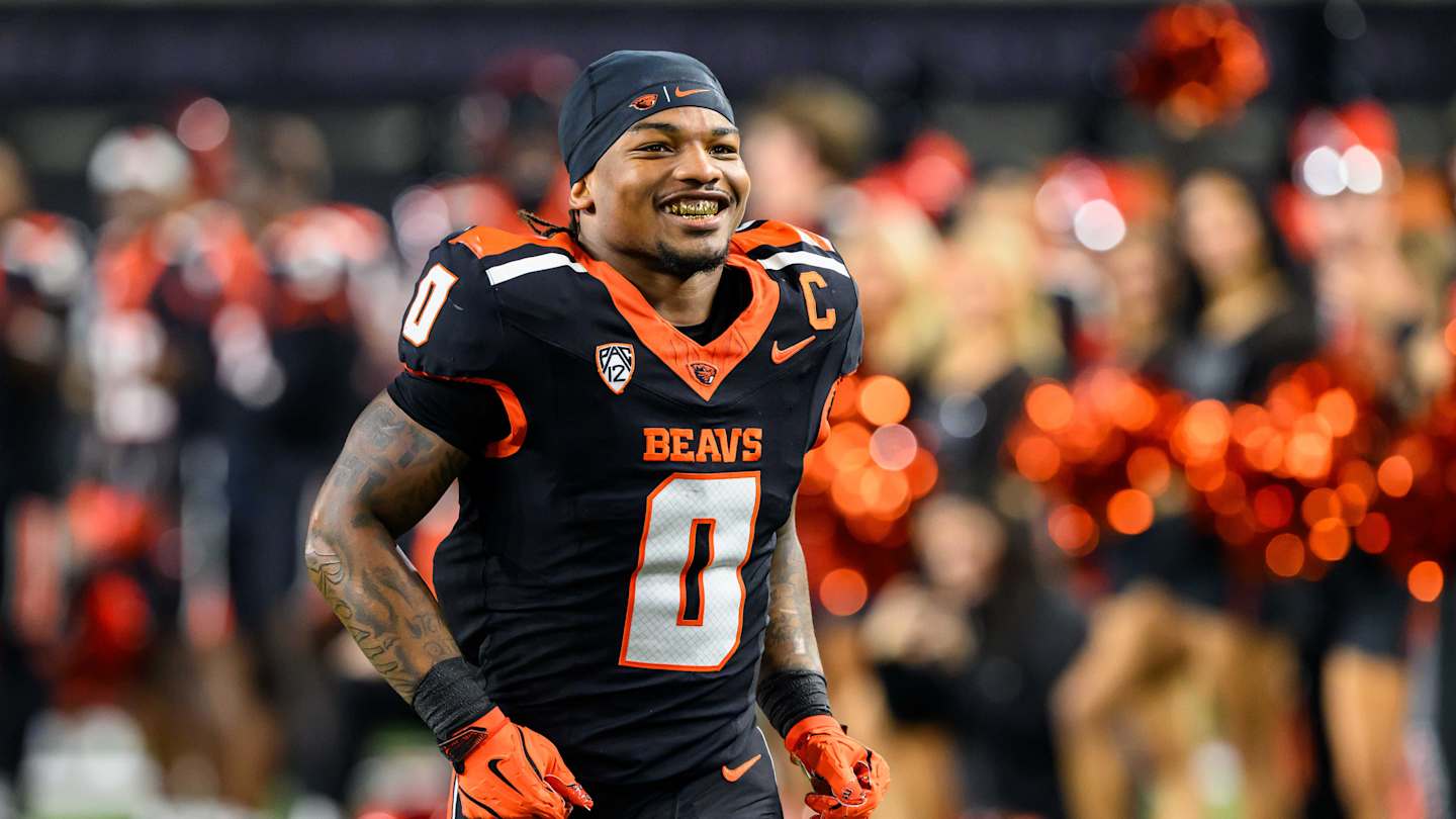 3 Oregon State Football Players Earn Postseason Pac-12 Honors