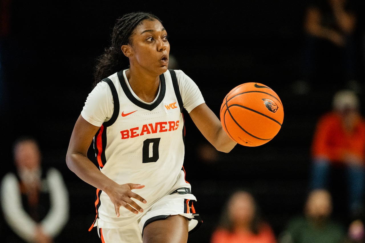 Paced by Tiara Bolden, Oregon State women win sixth in a row